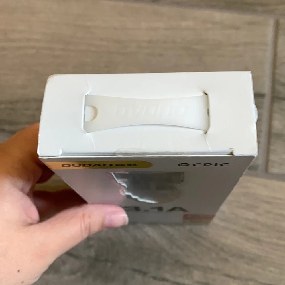 Dudao car charger